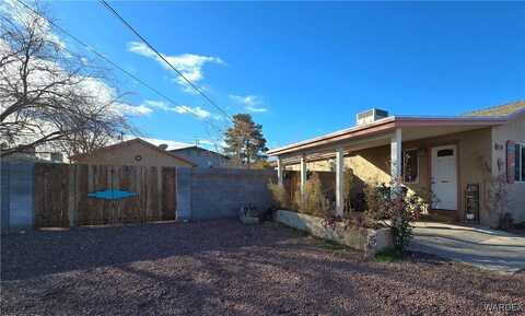 2024 Robinson Avenue, Kingman, AZ 86401