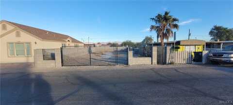 1950 El Monte, Bullhead City, AZ 86442