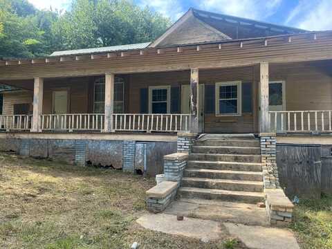 325 MCCRORY St, Cordova, AL 35550