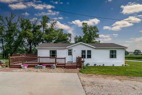 20361 J Avenue, Holland, IA 50642