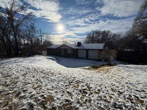 416 S MOUNTAIN, Fruit Heights, UT 84037