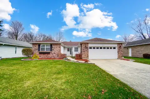 218 Phillips Drive, Wapakoneta, OH 45895