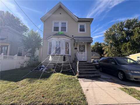 128 Lake Avenue, Staten Island, NY 10303