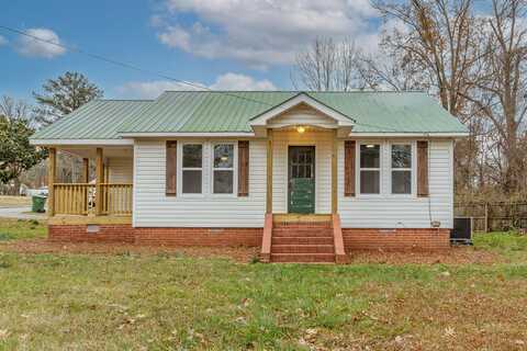 302 W Fort Street, Chatsworth, GA 30705