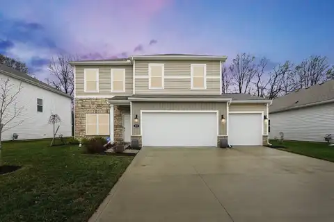 335 Kells Court W, Newark, OH 43055