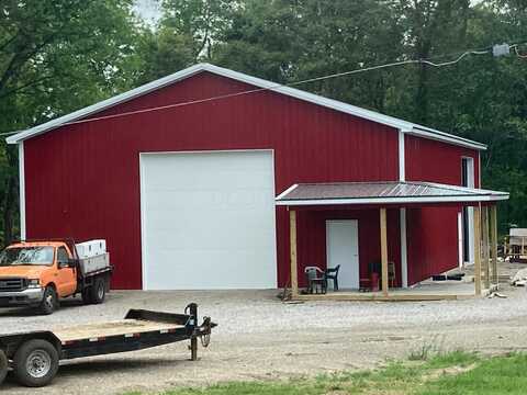 9995 W Pike, Hopewell, OH 43746