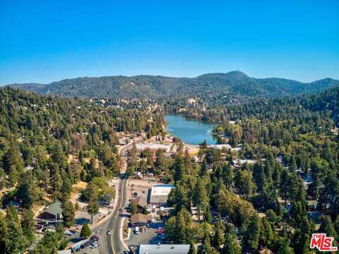 23671 N Manzanita Dr, Crestline, CA 92325