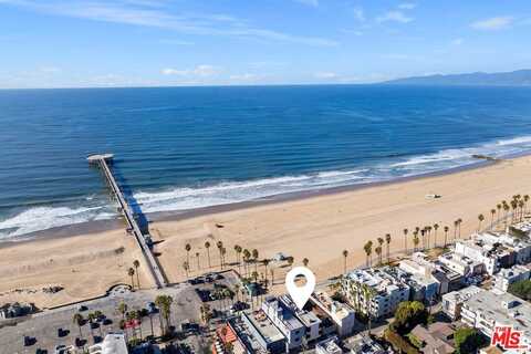 3007 Ocean Front Walk, Venice, CA 90291