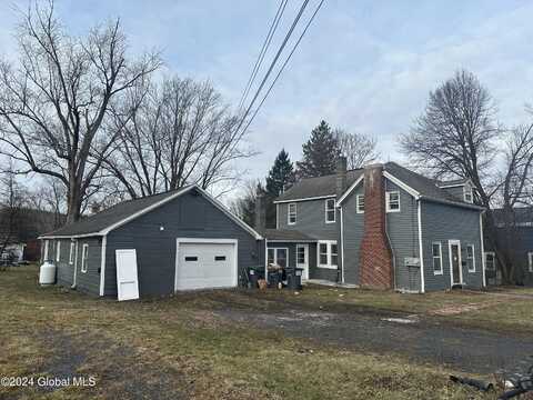 8 Troy Street, Hoosick Falls, NY 12090