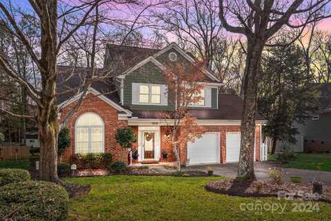 3528 Briarthorne Drive, Charlotte, NC 28269