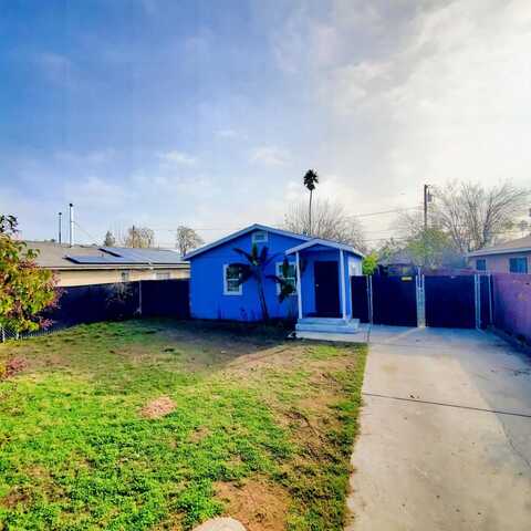 4774 Alta Avenue E, Fresno, CA 93702