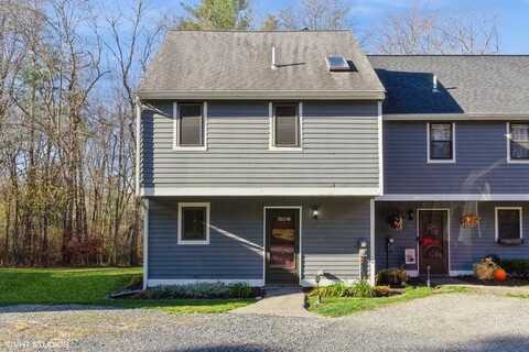 34 GREENWOOD VILLAGE ST, NORTH EASTON, MA 02356