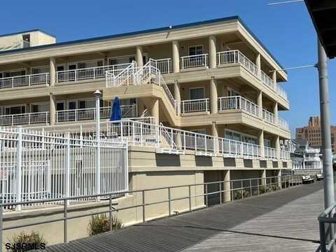 6100 Boardwalk, Ventnor City, NJ 08406