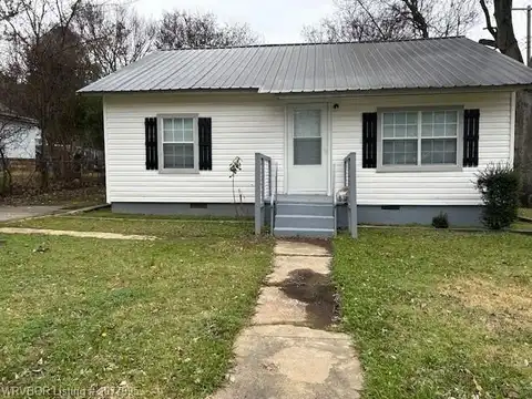 108 Cherry, Poteau, OK 74953