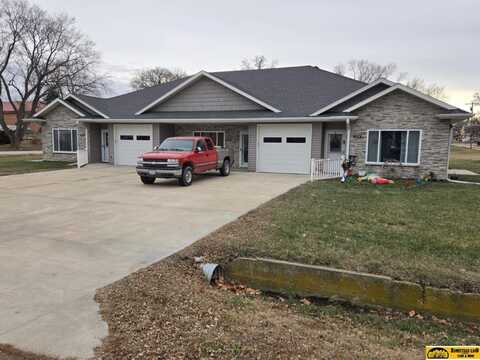 300 Castor Street, Diller, NE 68342