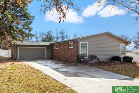 4815 N 113 Street, Omaha, NE 68164