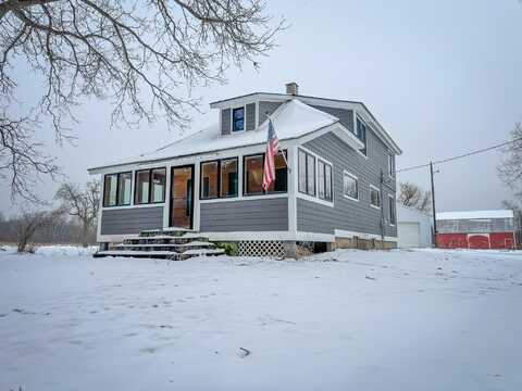 8111 W 50 Road, Cadillac, MI 49601