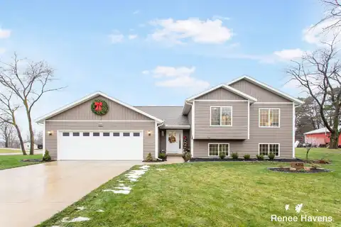 4312 Deerfield Run, Dorr, MI 49323