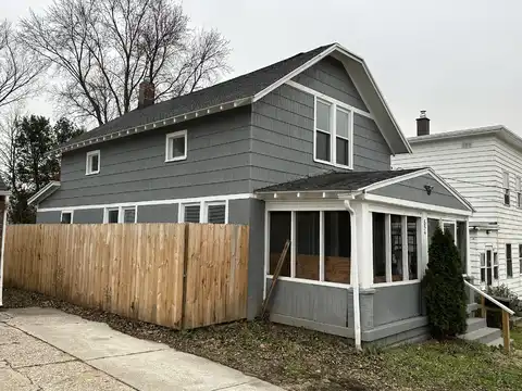 854 Leonard Street NE, Grand Rapids, MI 49503