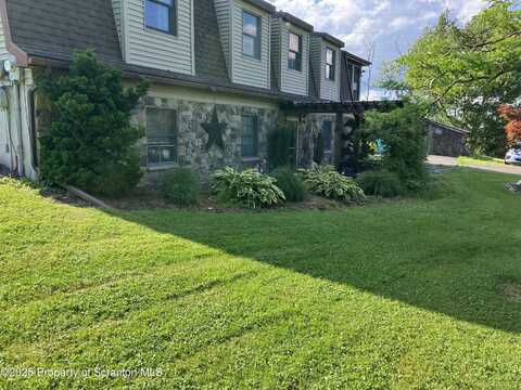 362 Justus Boulevard, Sackett, PA 18447