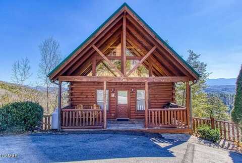 2251 Upper Middle Creek Rd, Sevierville, TN 37876