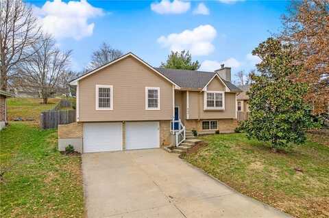 902 SW Foxtail Drive, Grain Valley, MO 64029