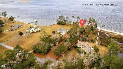 104 Moores Farm Road, Havelock, NC 28532