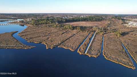 104 Southern Marsh Way, Stella, NC 28582