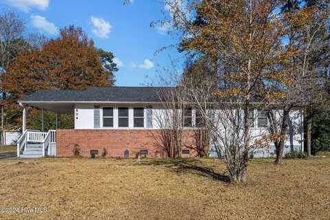 604 Maple Street, Jacksonville, NC 28540