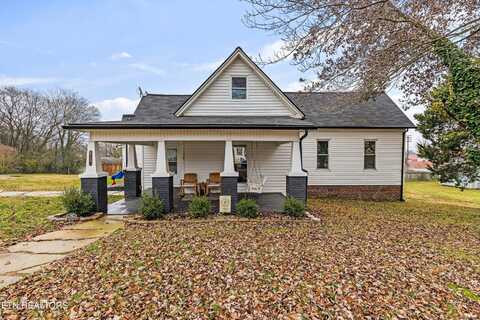 615 Medaris St, Clinton, TN 37716