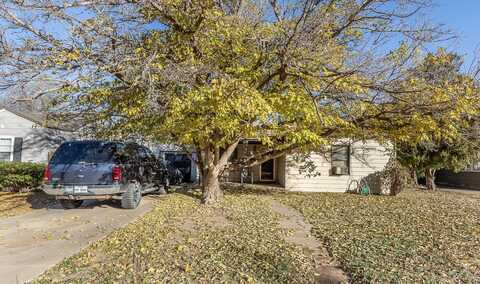 2606 28th Street, Lubbock, TX 79410