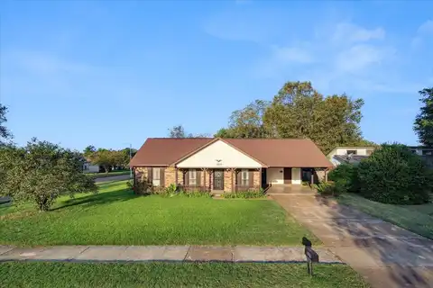 2929 SANTA VALLEY, Bartlett, TN 38133