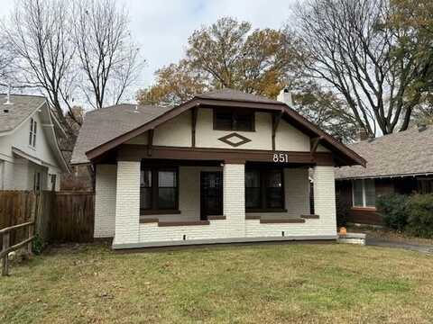 851 E PARKWAY, Memphis, TN 38104