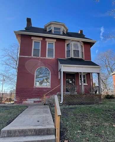 4438 Enright Avenue, Saint Louis, MO 63108