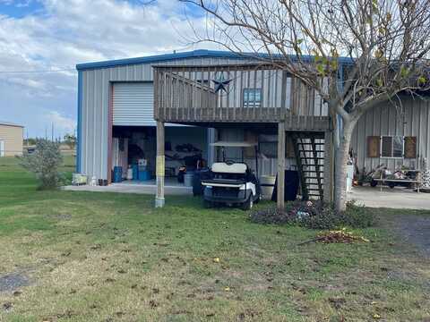 38 Eel Ct, Palacios, TX 77465