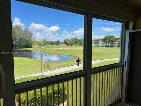 900 SW 125th Way, Pembroke Pines, FL 33027