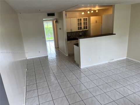 13250 SW 4th Ct, Pembroke Pines, FL 33027