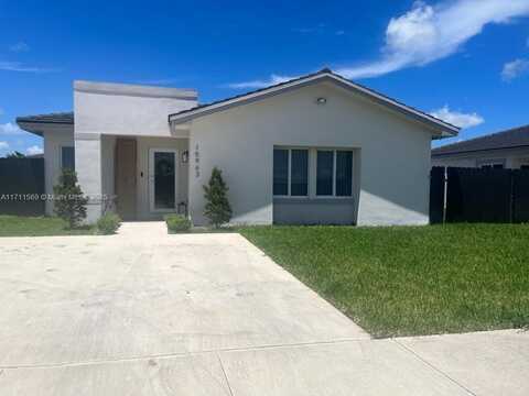 15963 SW 308th St, Homestead, FL 33033