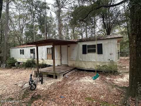 107 Maple Street, Lucedale, MS 39452