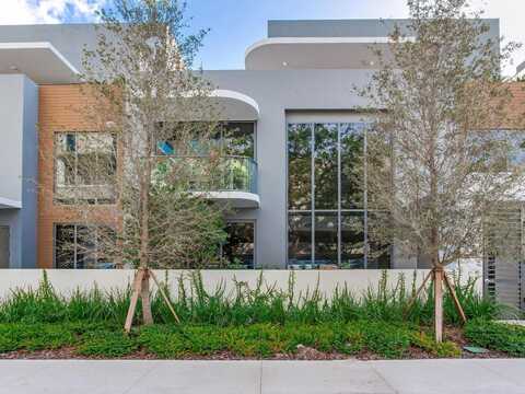 3020 W SANTIAGO STREET, TAMPA, FL 33629