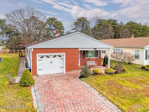 177 Cabrillo Boulevard, Toms River, NJ 08757