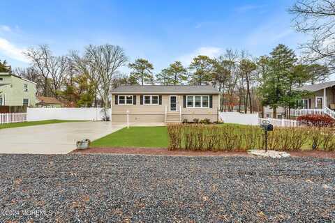 501 Eastern Boulevard, Bayville, NJ 08721