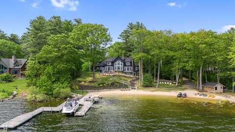 18 SHEEHANS ISLAND Road, Raymond, ME 04071