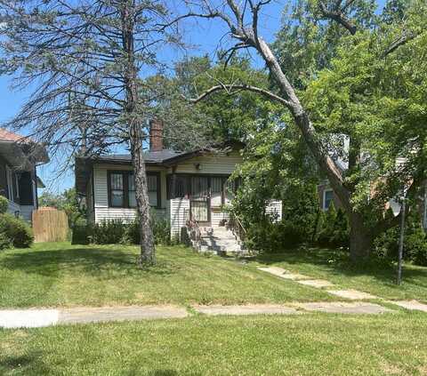 353 W 16th Place, Chicago Heights, IL 60411