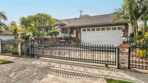 7115 Park Manor Avenue, North Hollywood, CA 91605