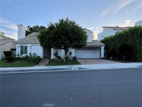 25336 Bowie Court, Stevenson Ranch, CA 91381