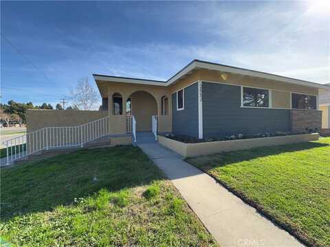 2552 Ostrom ave, Long Beach, CA 90815