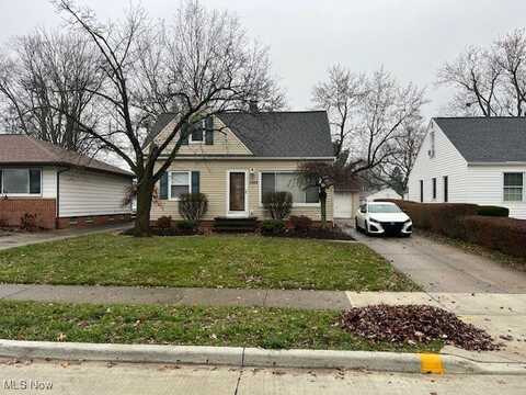 1552 Crestwood Road, Mayfield Heights, OH 44124