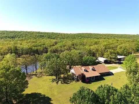 2103 W George, Pocola, OK 74902