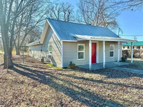 506 SE B. Street, Stigler, OK 74462